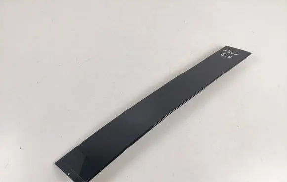 Volvo XC90 (B) Pillar trim (exterior) 