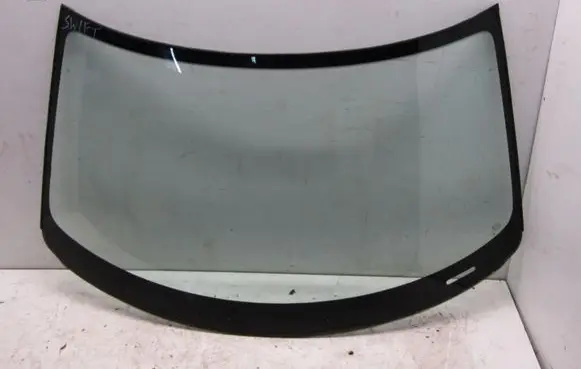 Suzuki Swift III Front windscreen/windshield window 3567