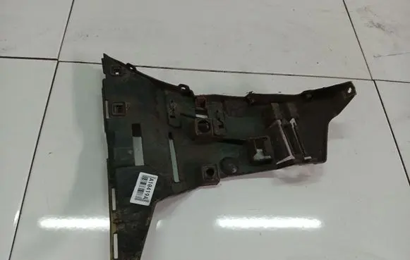 Volvo S60 Rear bumper mounting bracket 9484338
