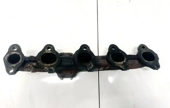 Peugeot 207 Exhaust manifold 548028