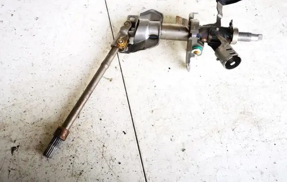Citroen Xsara Picasso Steering wheel axle