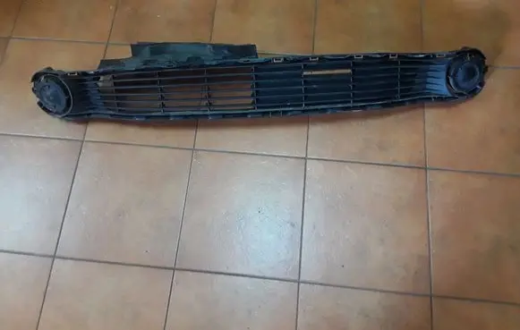 Toyota Aygo AB40 Front bumper lower grill 531120H110