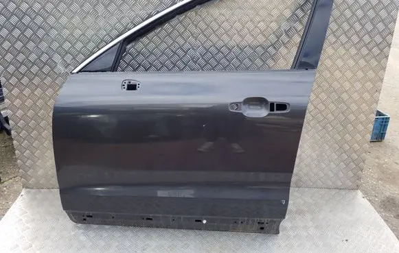 Volvo XC60 Front door