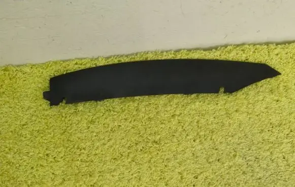 Audi R8 42 Rear bumper trim bar molding 420807460B