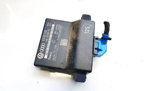 Volkswagen PASSAT B6 Other control units/modules 3C0907530E