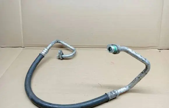Dacia Dokker Air conditioning (A/C) pipe/hose 924907519