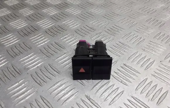 Ford Mondeo Mk III Hazard light switch 1S7T-13A350-BD