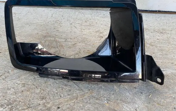 Land Rover Defender Front bumper lower grill