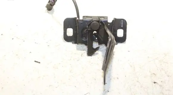 Opel Mokka Engine bonnet/hood lock/catch 95182352
