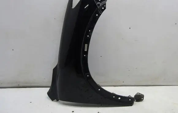 Mazda CX-5 Fender KRIS235789