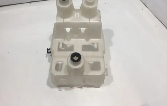 Peugeot Partner Other engine bay part 9811808980