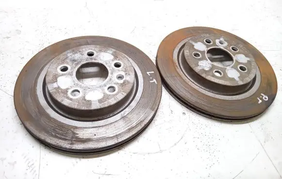 Opel Insignia A Rear brake disc 0986479C71