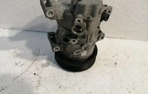 Toyota Avensis T250 Air conditioning (A/C) compressor (pump) 8831005120 GE4472601740