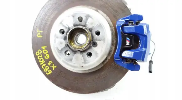 BMW X3 G01 Rear wheel hub spindle/knuckle 6871028