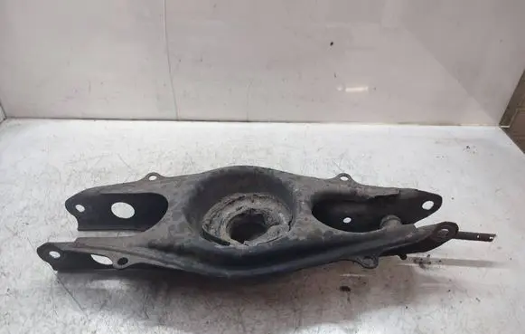 Mercedes-Benz E W212 Rear control arm 