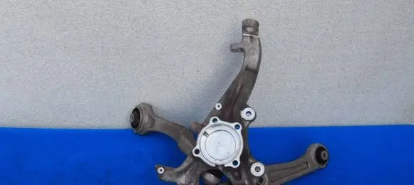 Mercedes-Benz C W206 Front wheel hub spindle knuckle 2060100