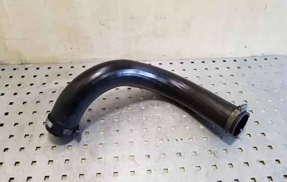Nissan Pathfinder R51 Intercooler hose/pipe