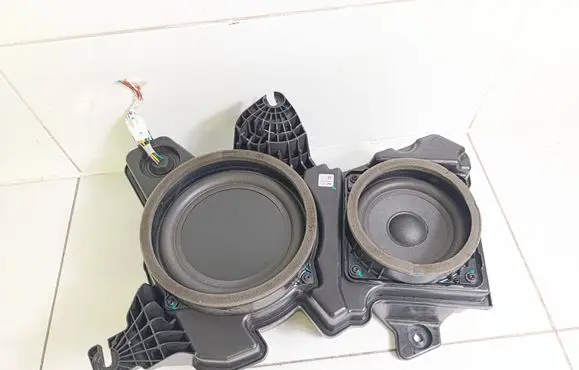 KIA Soul Subwoofer speaker 96380K0200