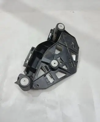 Opel Corsa E Rear bumper mounting bracket 13399579 475498858