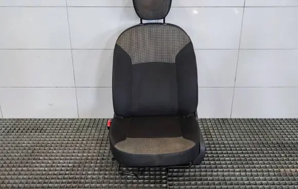 Dacia Dokker Front driver seat 
