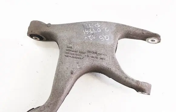 Rear upper control arm/wishbone