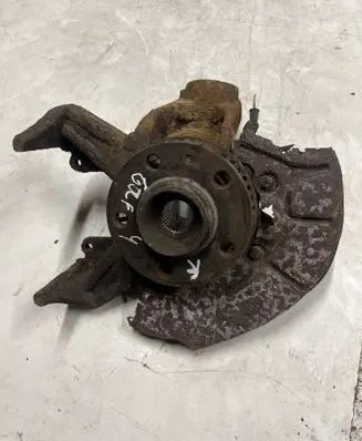Volkswagen Golf IV Front wheel hub spindle knuckle 