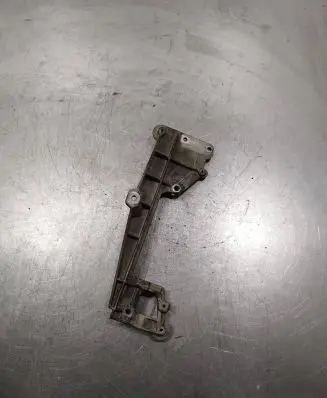 Volkswagen Golf V Engine mounting bracket 03g131159