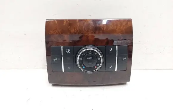 Mercedes-Benz R W251 Climate control unit A1648700289 03420861