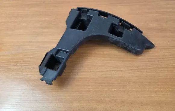 Volvo XC60 Rear bumper mounting bracket 30763440
