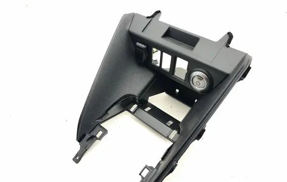 Nissan Leaf II (ZE1) Center console 689225SN2A 689T25SN2B