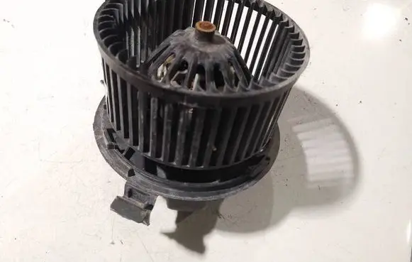 Nissan NV200 Heater fan/blower N667217D