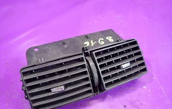 Peugeot 307 CC Dashboard side air vent grill/cover trim