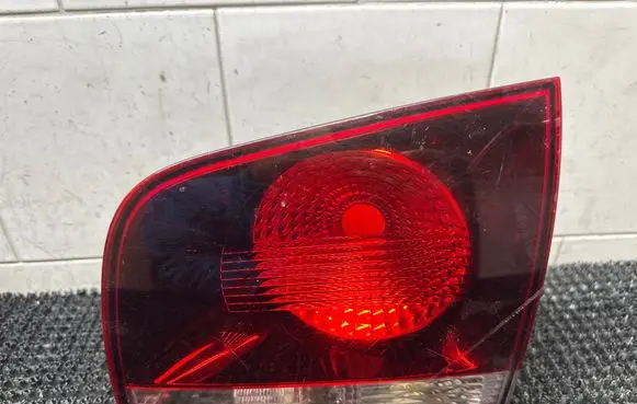 Volkswagen Touareg I Tailgate rear/tail lights 7L6945094AA