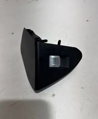BMW X3 E83 Tailgate/boot open switch button 9299459