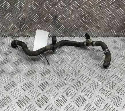 Volvo XC90 Engine coolant pipe/hose 31439750