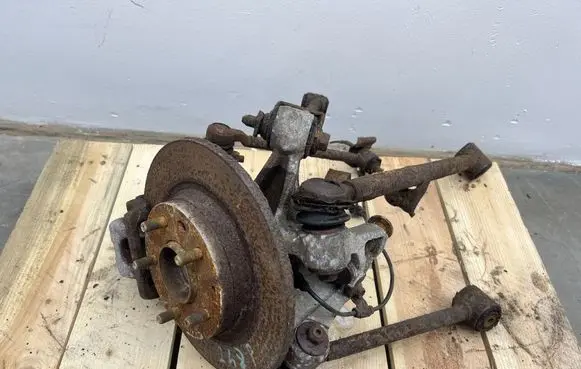 Mazda MX-5 NC Miata Front wheel hub spindle knuckle 