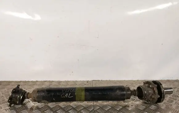 Mitsubishi Pajero Rear driveshaft/prop shaft 