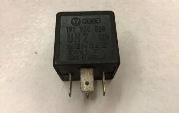 Volkswagen PASSAT B3 Other relay 191955529