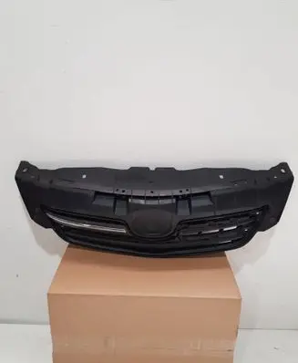 Toyota Corolla E140 E150 Quarter panel pressure vent 5311402100