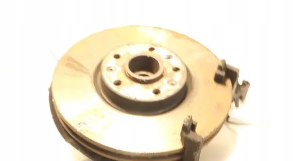 Peugeot 308 Front wheel hub spindle knuckle