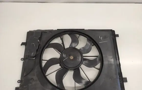 Mercedes-Benz A W176 Radiator cooling fan shroud A2465000093 0130308401 3135104226