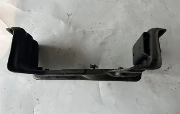 Dodge Durango III Gearbox mounting bracket 