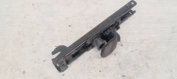 Mercedes-Benz B W245 Seat belt adjustment motor A1698600588 604825900B 1911070259