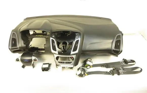 Ford Focus Dashboard 