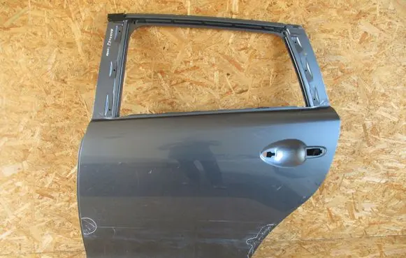 Mazda 6 Rear door