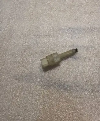 Audi A8 S8 D2 4D Brake pedal sensor switch 4A0945515A