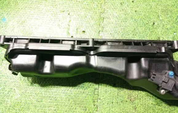 BMW X5M E70 Intake manifold 70359459