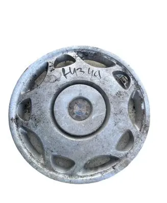 BMW 3 E36 R15 wheel hub/cap/trim 1180104