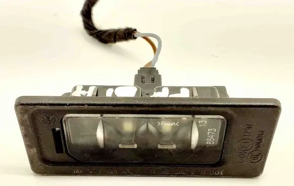 Skoda Fabia Mk3 (NJ) Number plate light 3AF943021