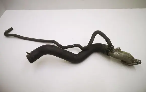 Nissan Navara D40 Engine coolant pipe/hose